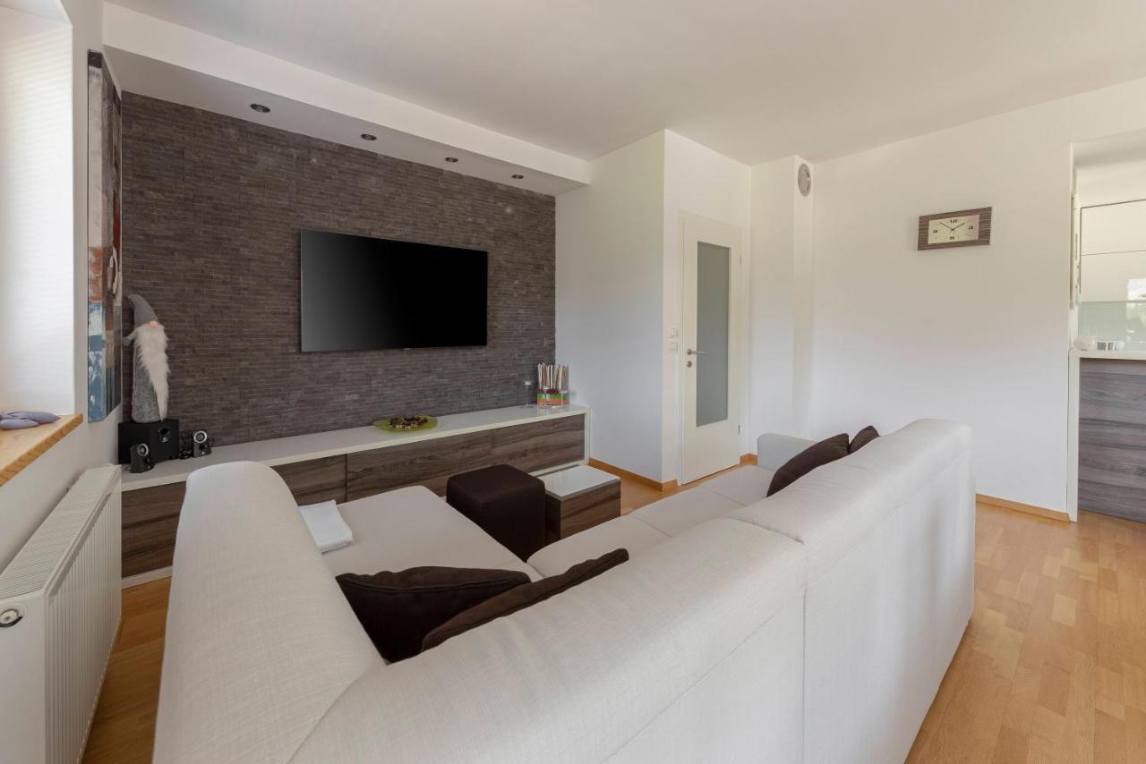 Sunee Apartment Кранська Гора Екстер'єр фото